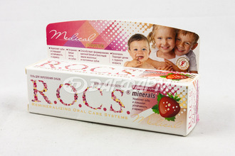 R.O.C.S.  Medical Minerals для детей и подростков со вкусом клубники, гель для зубов туба 45г
